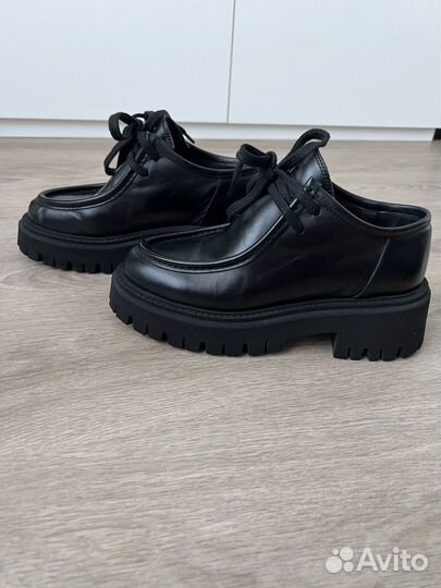 Ботинки женские