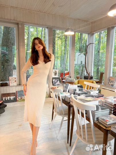 Платье трикотажное женское