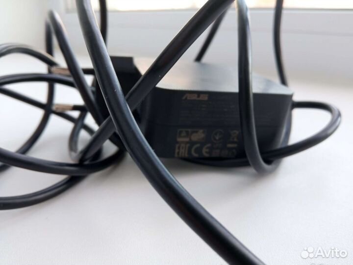 Ноутбук asus Zenbook 13