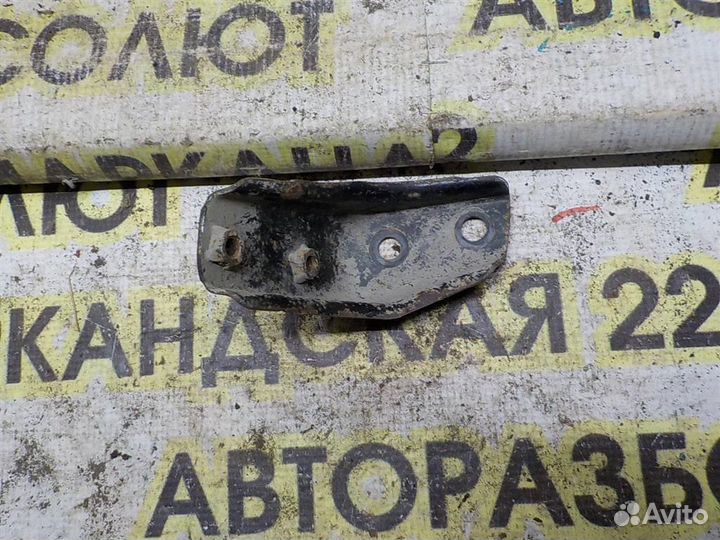 Кронштейн крепления заднего стабилизатора Honda C