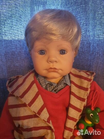 Кукла коллекционная