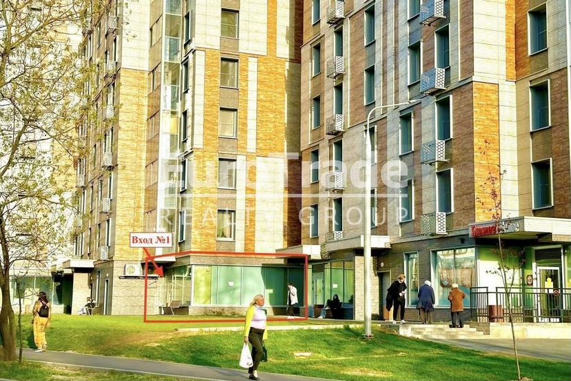 Продам торговое помещение, 112 м²