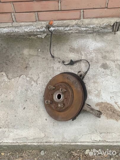 Запчасти на honda Fit