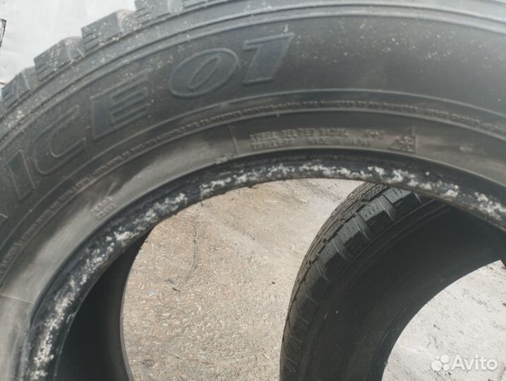 Dunlop SP Winter Ice 01 225/65 R17