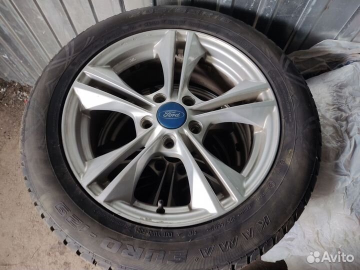Литые диски r 16 на ford focus в сборе с резиной