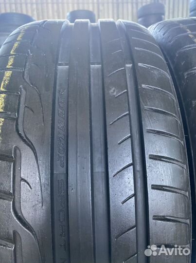Dunlop Sport Maxx RT 235/40 R19