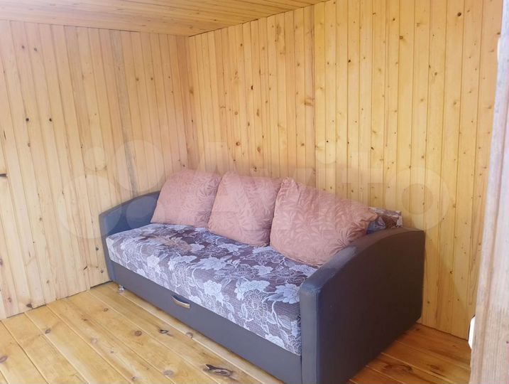 Дача 20 м² на участке 6 сот.