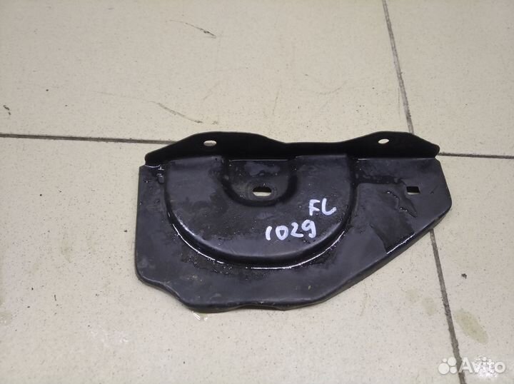 Кронштейн (сопут. товар) Pajero/Montero Sport (KH)