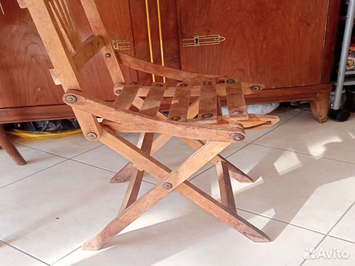 Складной старинный детский стул