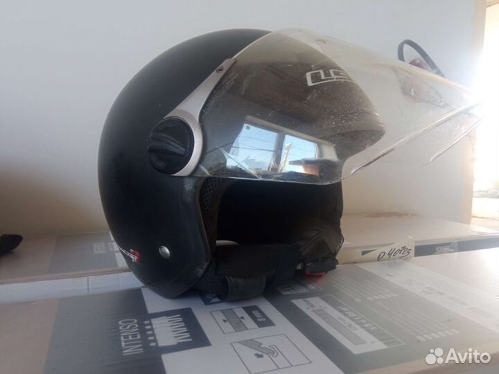 Мотоциклетный шлем