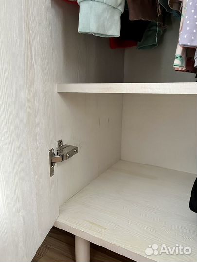 Шкаф домик из массива