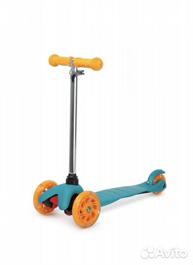 Новый трёхколёсный самокат