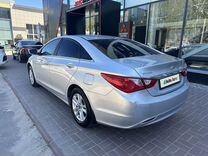 Hyundai Sonata 2.0 AT, 2010, 233 000 км, с пробегом, цена 846 000 руб.