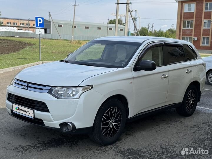 Mitsubishi Outlander 2.0 CVT, 2014, 96 347 км