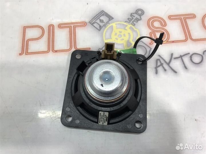 Динамик задний Nissan Fuga (Y50) 2004 - 2007