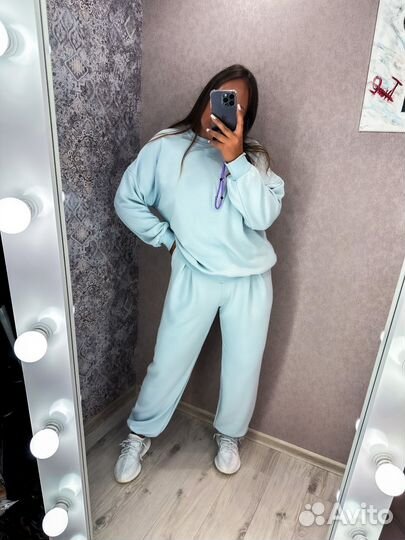 Костюм спортивный
