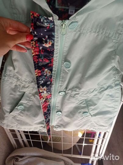 Курточка для девочки 98