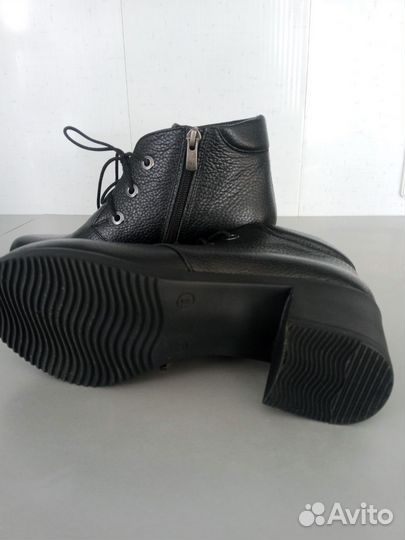 Ботинки женские новые 37