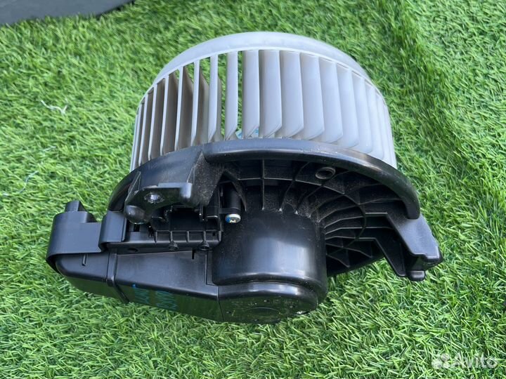 Моторчик печки lexus RX450h rx350 rx270