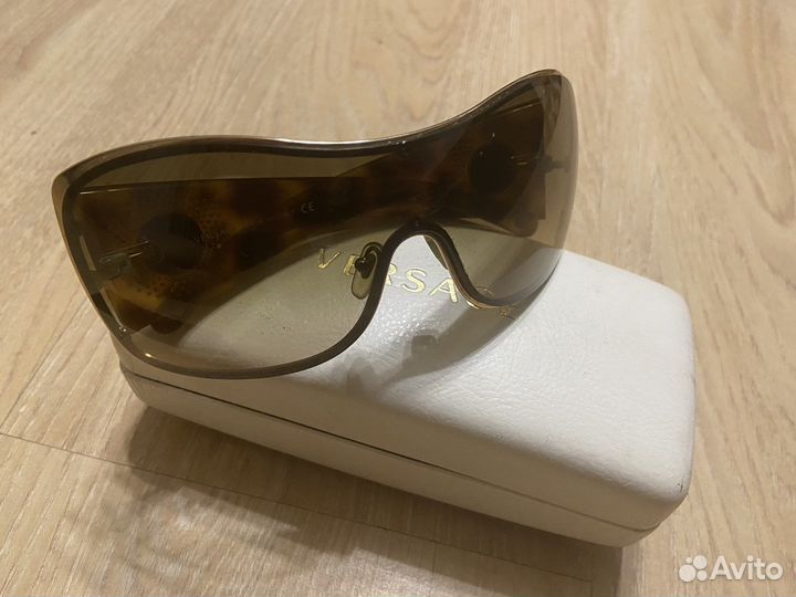 Очки Versace