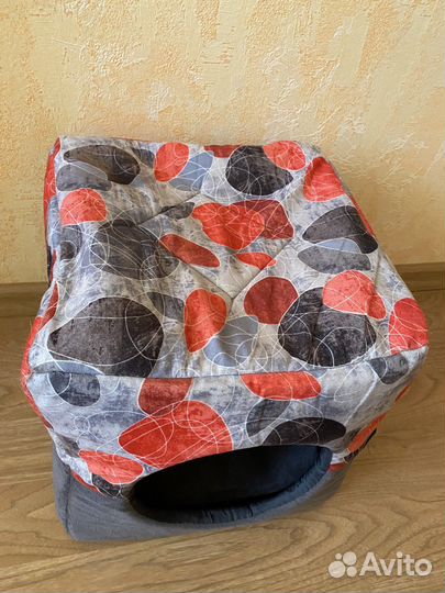 Лежанка домик для собаки