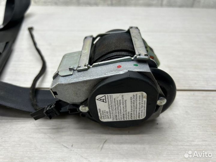 Ремень безопасности передний правый Ford Transit 8