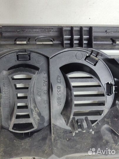 Решетка радиатора Audi A6 Allroad 4B 2000