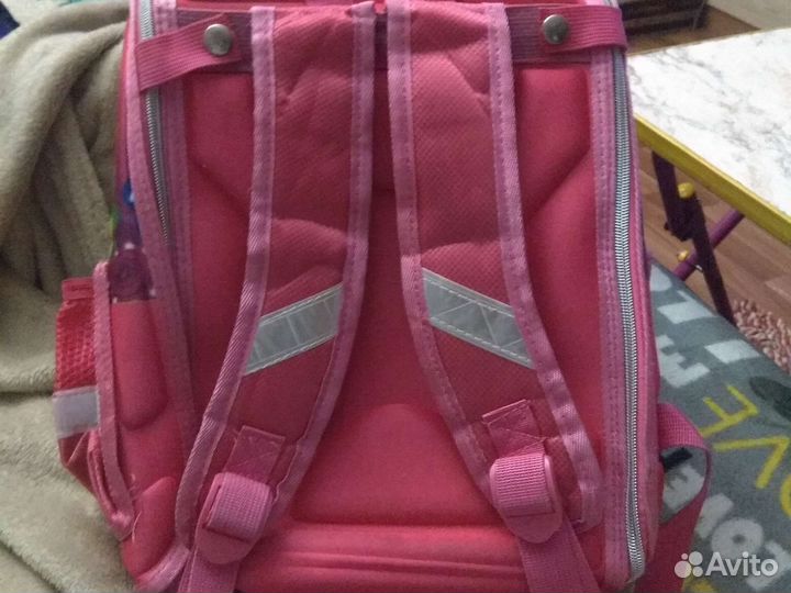 Школьный рюкзак