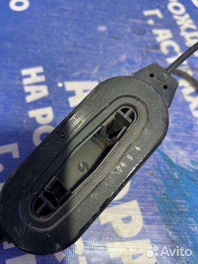 Антенна Mercedes-Benz W220 седан 2001