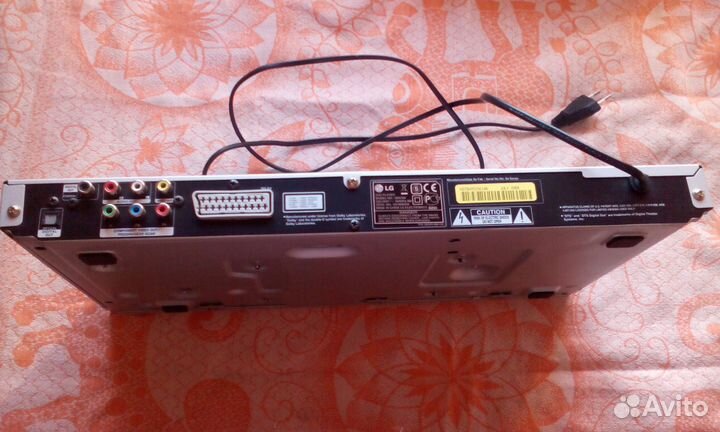 Видеоплеер LG DK678X, с караоке