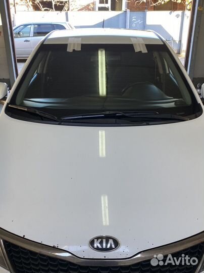 Лобовое стекло KIA RIO