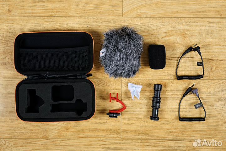 Comica CVM-VM10II (микрофон-пушка)