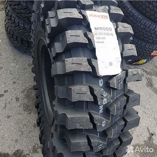 Maxxis M9060 Mud Trepador 325/90 R16