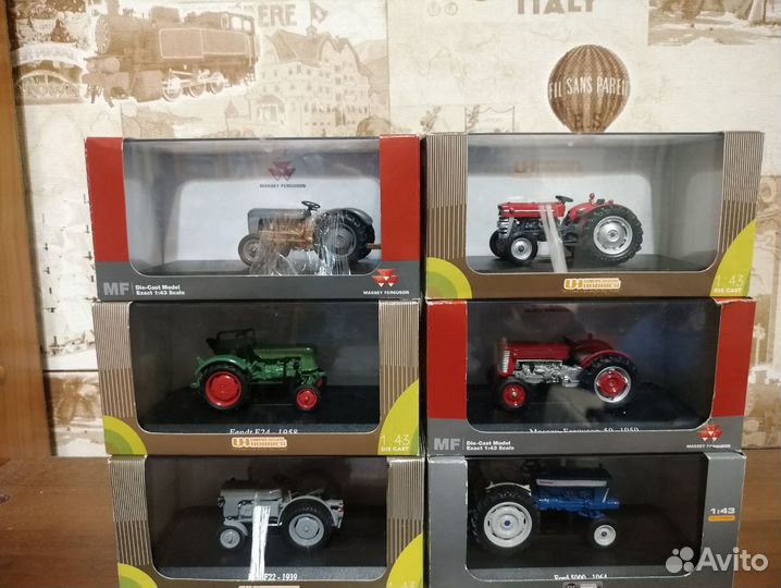 Тракторы Universal Hobbies