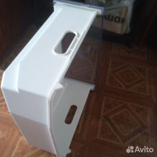 Ящик пластиковый бу от холодильника Вестфрост