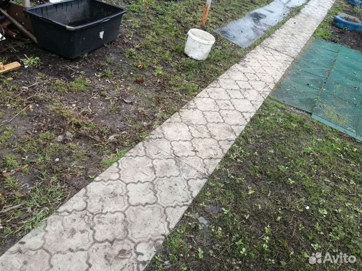 Плиты для садовых дорожек