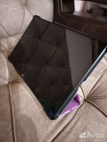 Планшет Lenovo tab m10