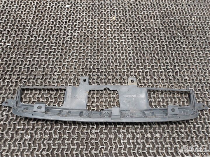 Решетка радиатора Honda HRV, 2002