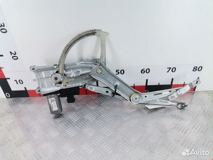 Стеклоподъемник для Opel Zafira B