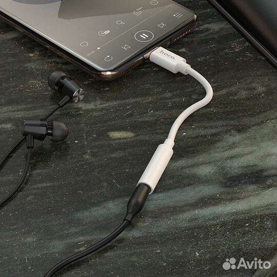 Адаптер hoco Type-C - 3.5mm