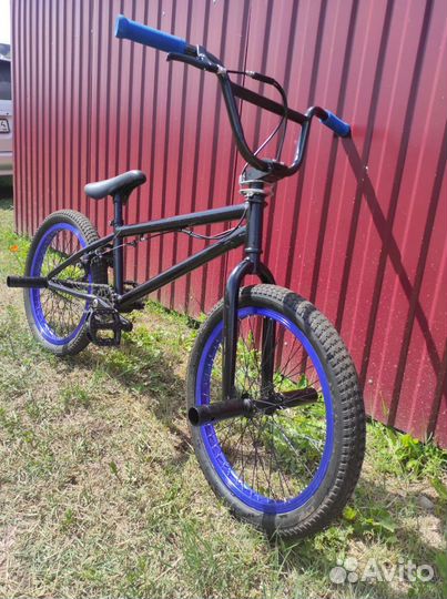 Велосипед bmx новый