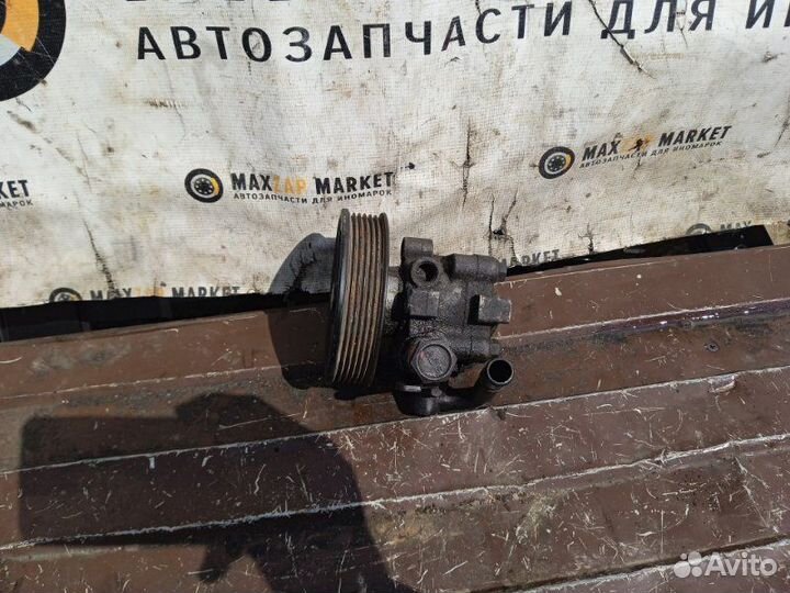 Насос гидроусилителя Hyundai Santa Fe 2.0 (б/у)