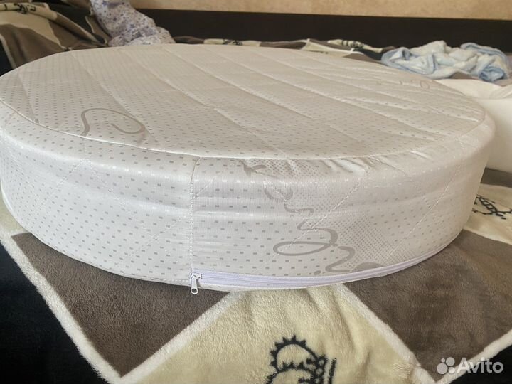 Матрас на круглую кроватку