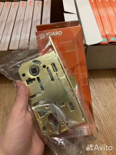 Замок межкомнатный Fuaro Plastic P85C-50 SG