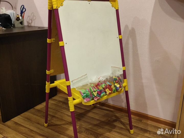 Мольберт детский двухсторонний