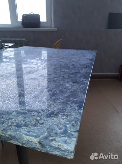 Столешница в ванную комнату