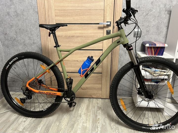 Горный велосипед GT 29 avalanche elite 2021