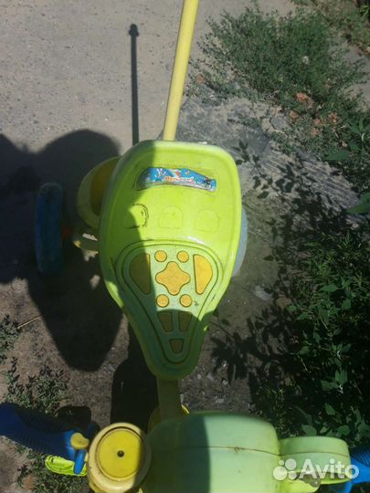 Детский трехколесный велосипед