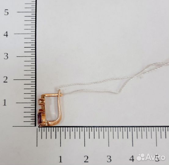 Золотые серьги с фианитами 585
