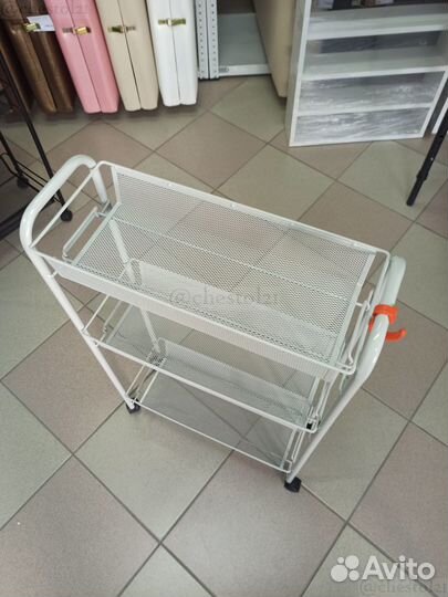 Столик для мастера Этажерка на колесиках